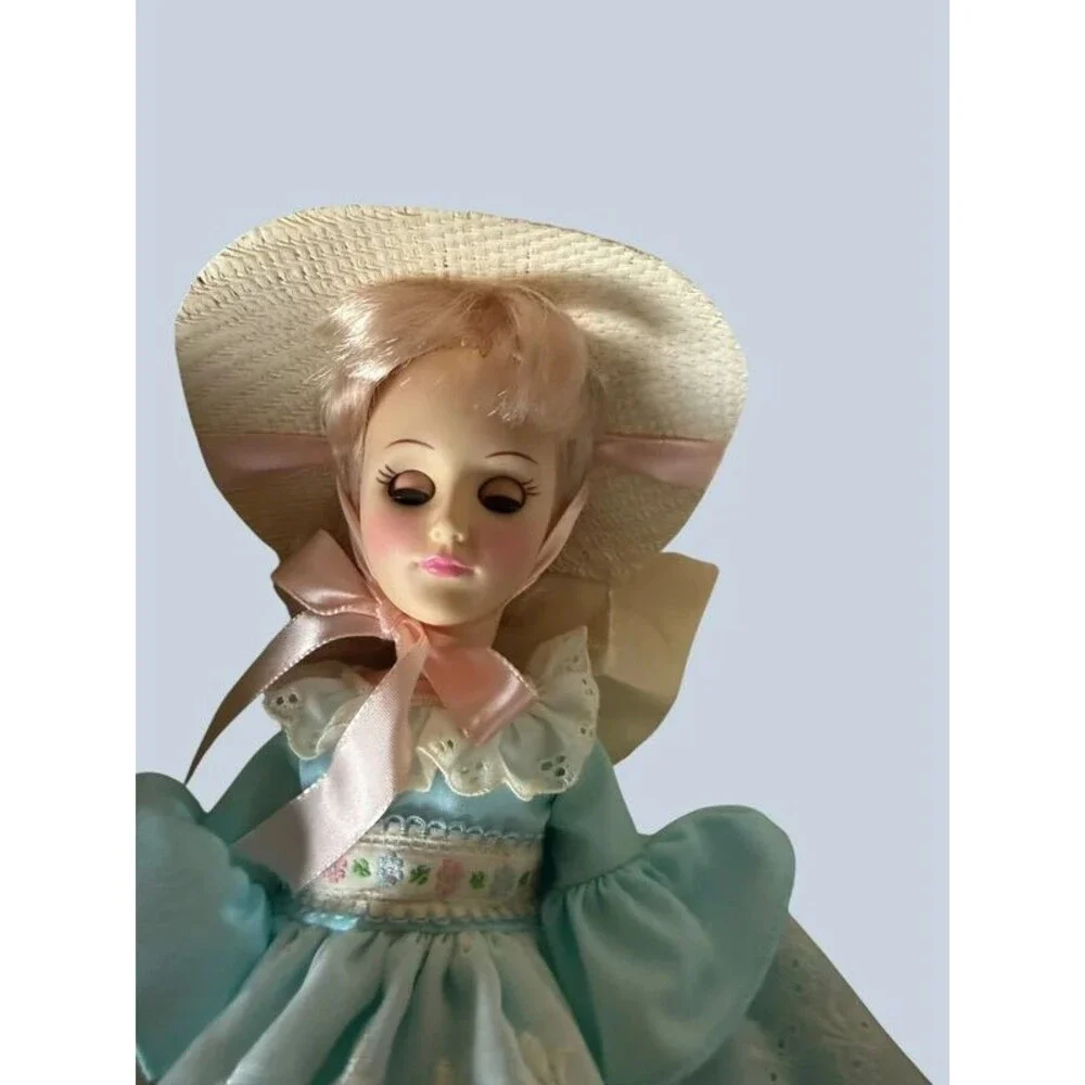 Vintage 1980's Effanbee Savannah 11